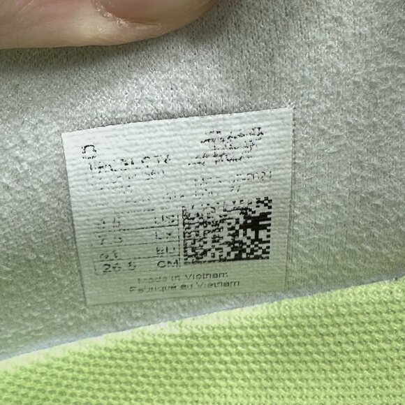 Womens Size 9.5 New Balance FuelCell SuperComp Elite 4 Running Shoes Cyber Jade - Picture 9 of 9